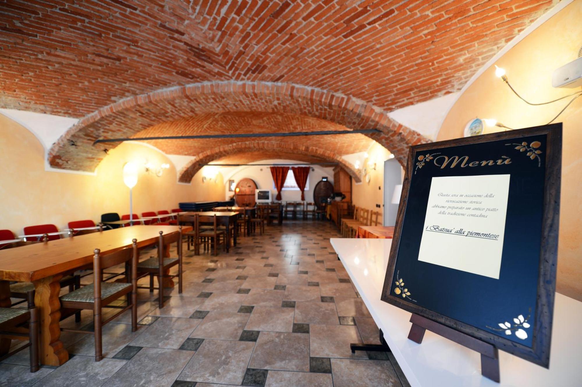 Albergo Venaria Reale Da Matteo Narzole Экстерьер фото